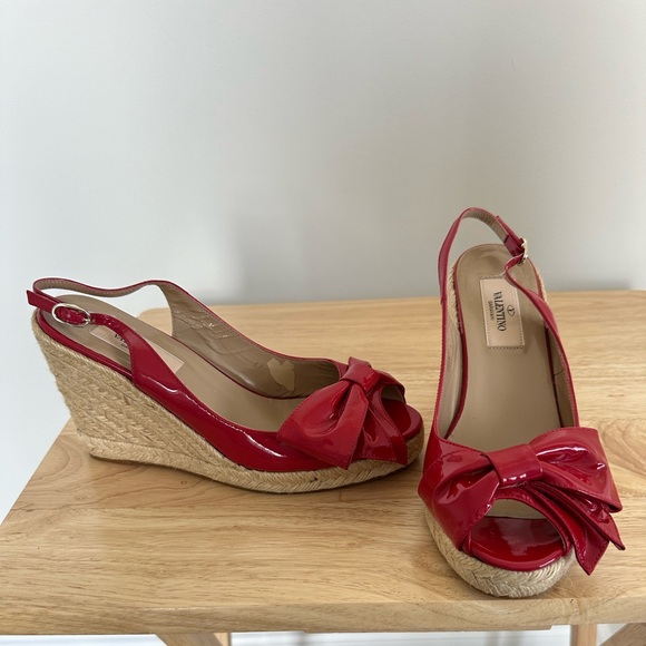 Valentino red sandals - Picture 2 of 3
